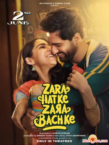 Poster of Zara+Hatke+Zara+Bachke+(2023)+-+(Hindi+Film)